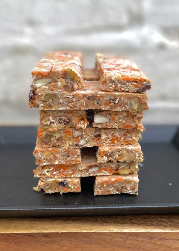 Raw chocolate brownie and awesome raw carrot oat bars - 6th February 2022 - Image 4